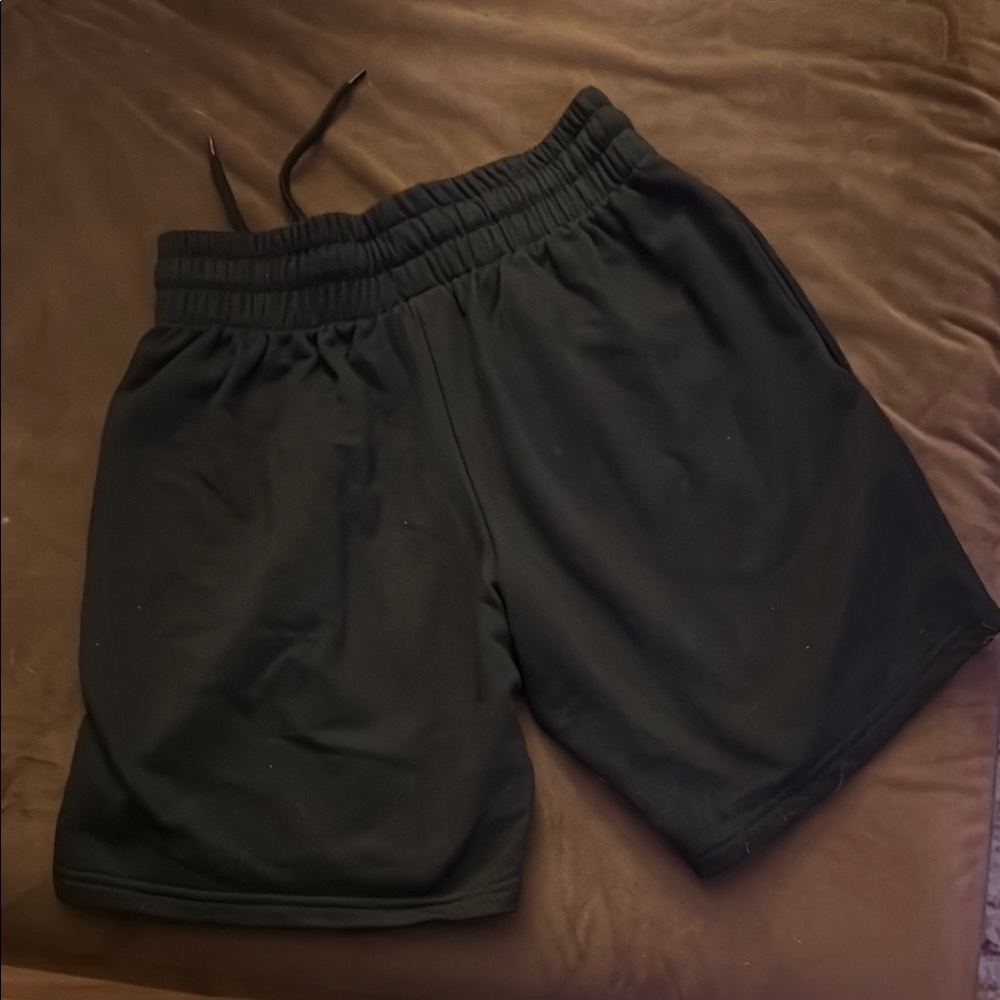 BART Shorts - Picture 2 of 3